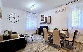 Apartament 3 Camere Hd