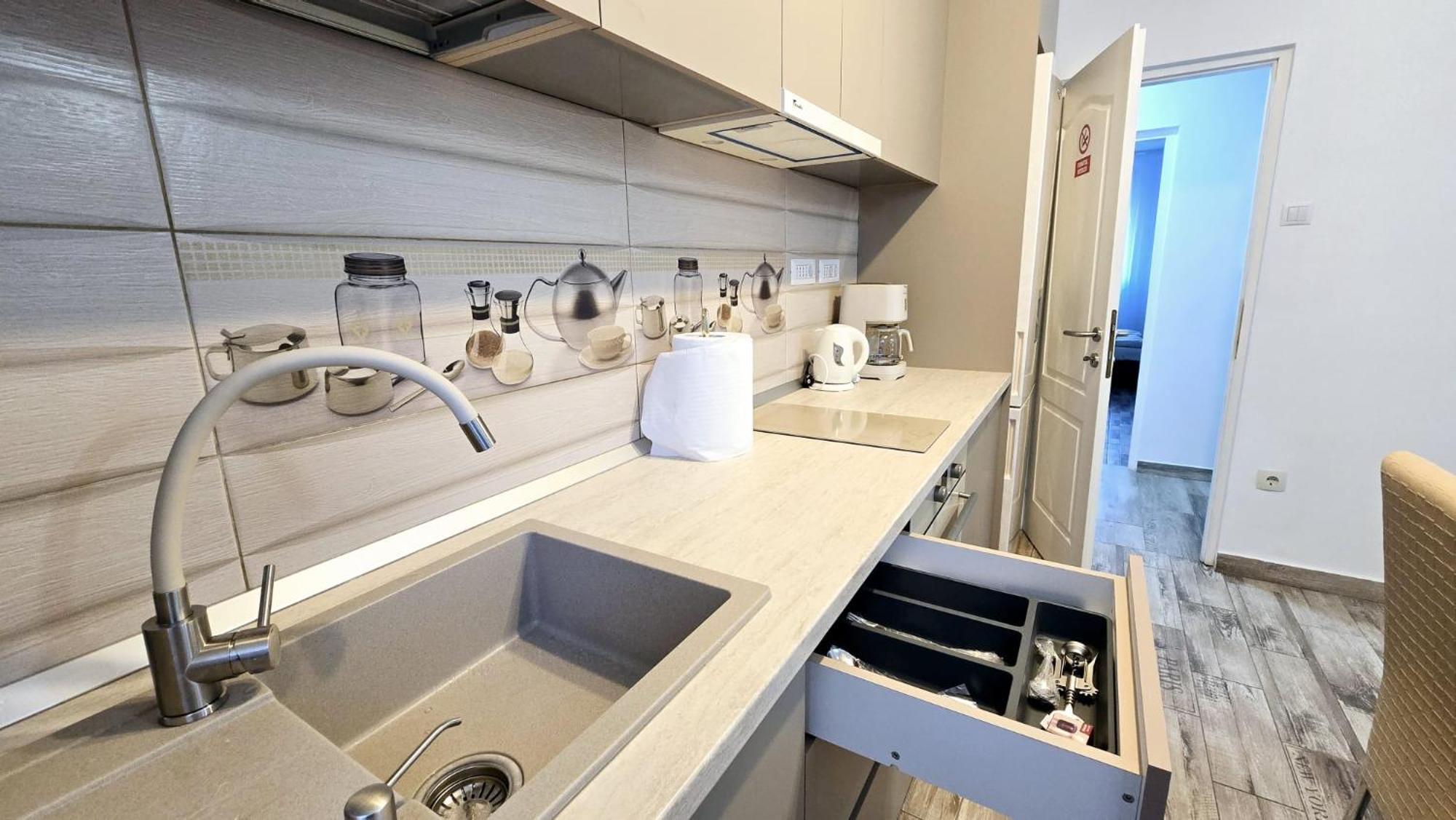 Apartament 3 Camere Hd Vajdahunyad Kültér fotó