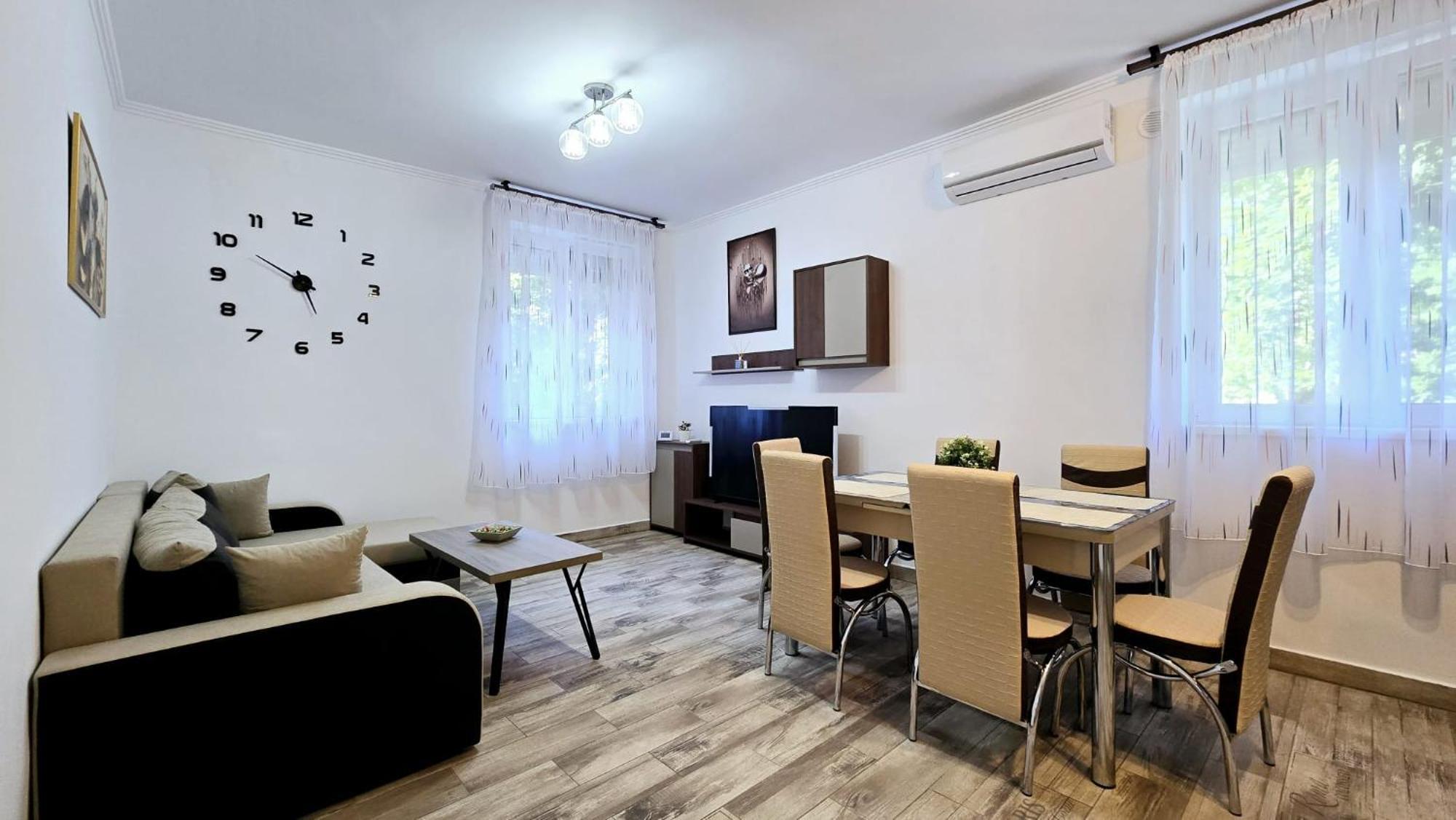 Apartament 3 Camere Hd Vajdahunyad Kültér fotó