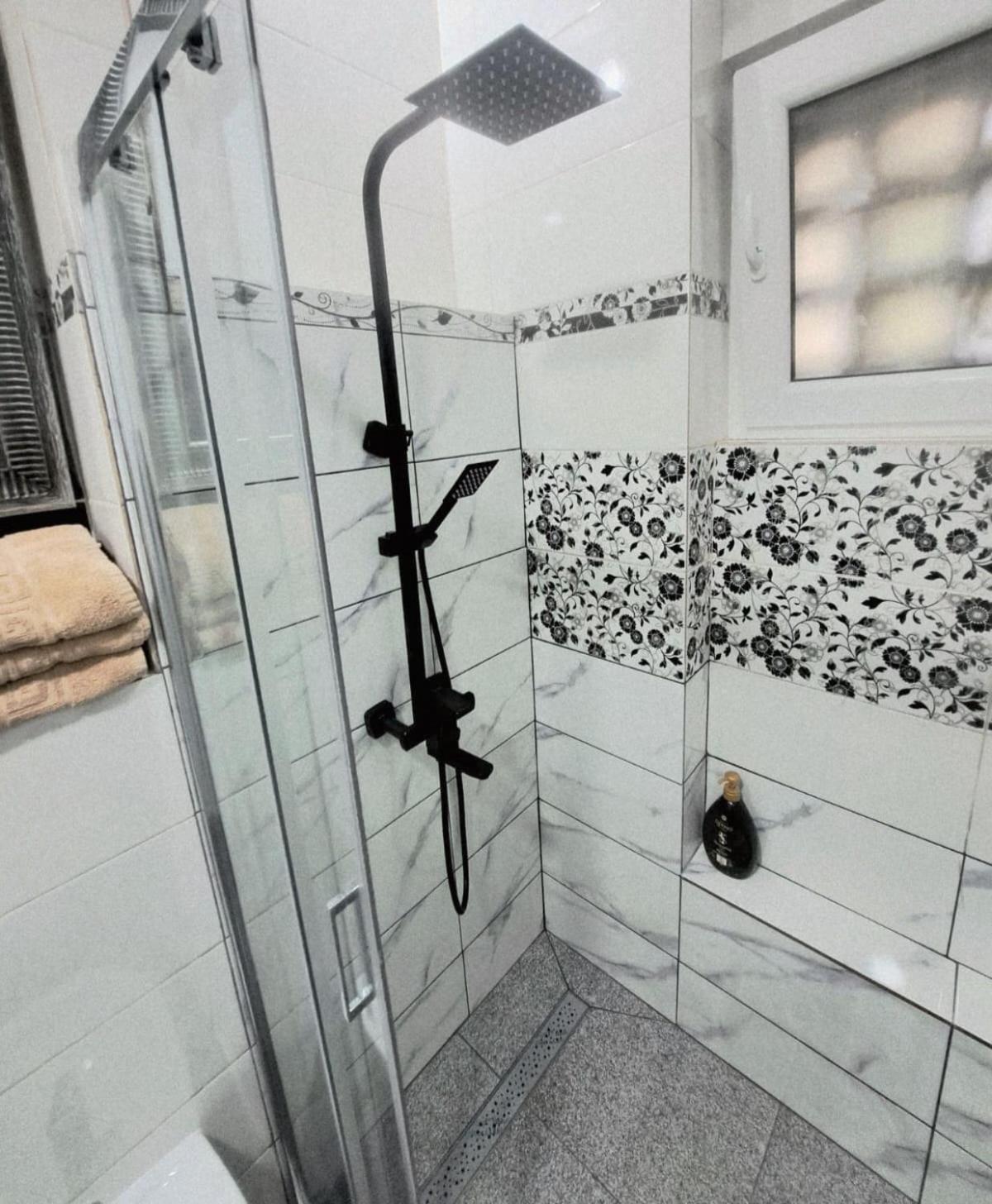 Apartament 3 Camere Hd Vajdahunyad Kültér fotó